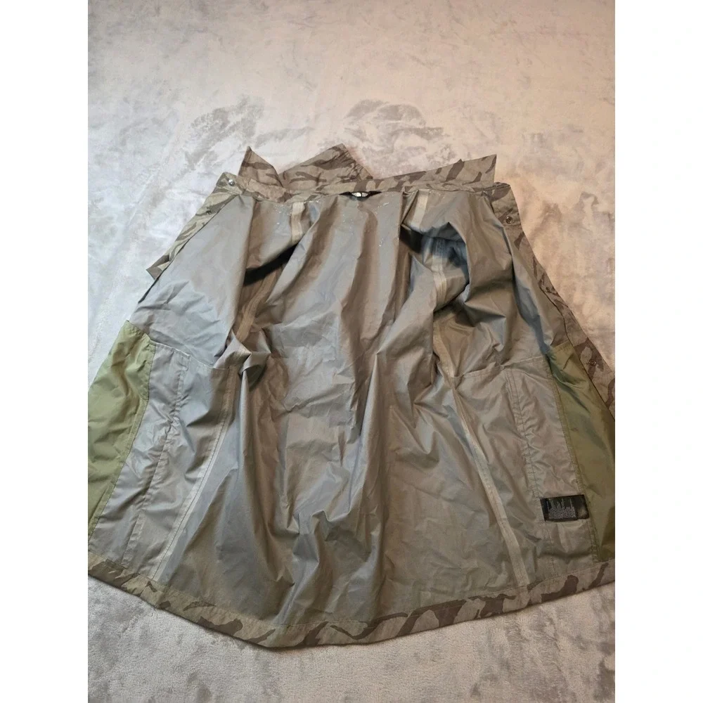 The North Face DryVent Jacket Mens Size S Green Camo Tiger Stripe Coaches